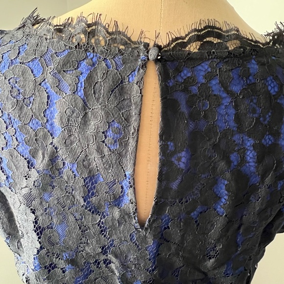 Joie dress, black lace with blue lining - Picture 4 of 6